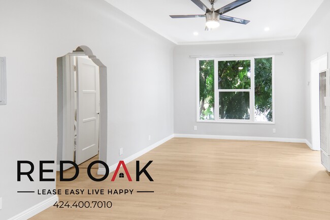 Foto del edificio - 366 Hayworth Ave