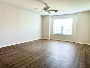 Building Photo - 12505 Venus Park Ln