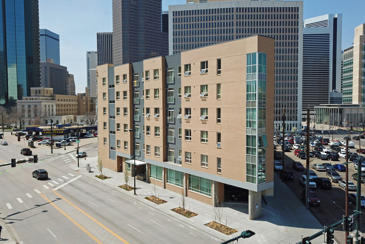 Foto del edificio - Renaissance Downtown Lofts