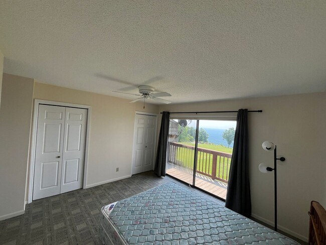 Foto del edificio - Mountaintop Condo for rent
