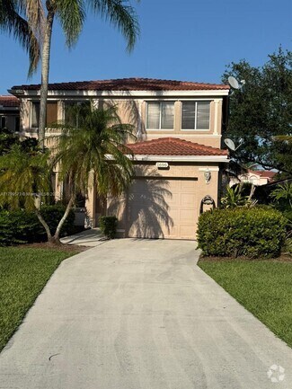 Building Photo - 1696 SW 109th Ter