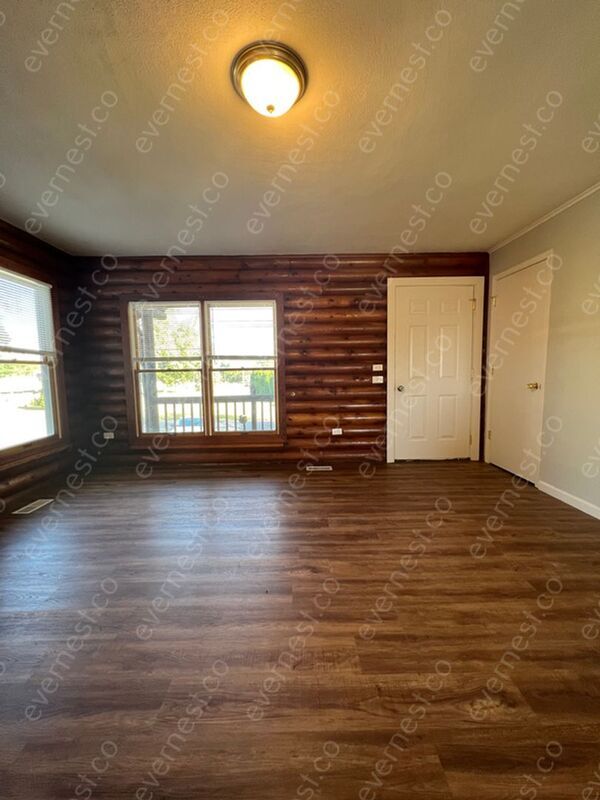 Building Photo - 44 Mohan Dr