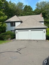 Building Photo - 350 Cavan Ln