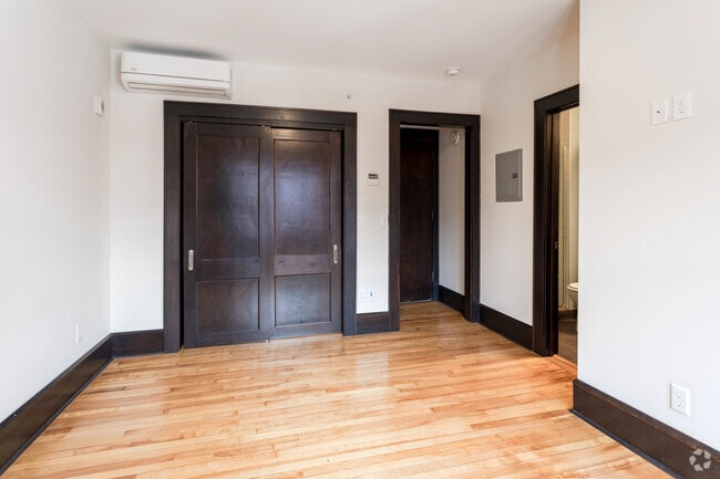 Studio, 1BA - Lilium Apartments and Centennial Place