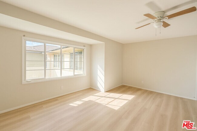 Foto del edificio - 4064 S Muirfield Rd