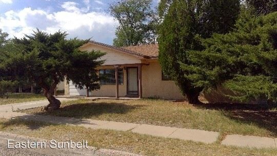 Primary Photo - 3 br, 1 bath House - 232 New Mexico Drive