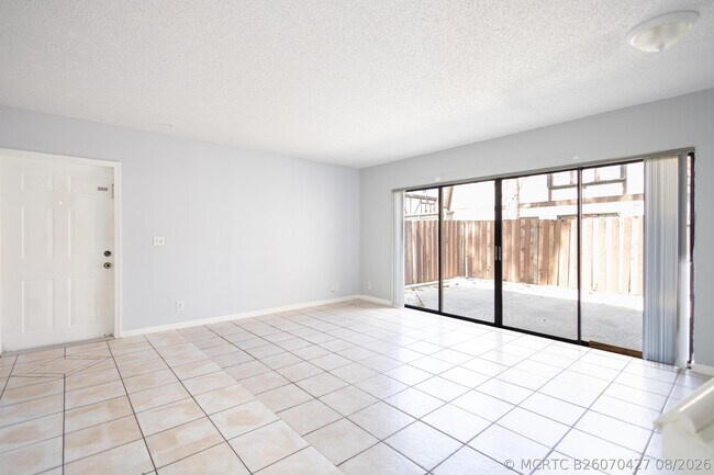 Building Photo - 110 Weybridge Cir
