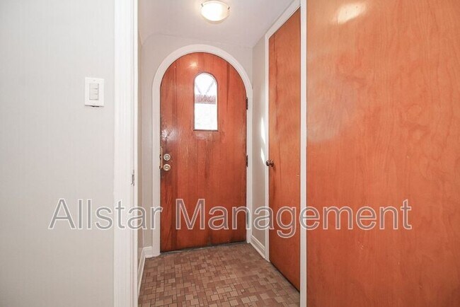 Foto del edificio - 4055 Colony Rd