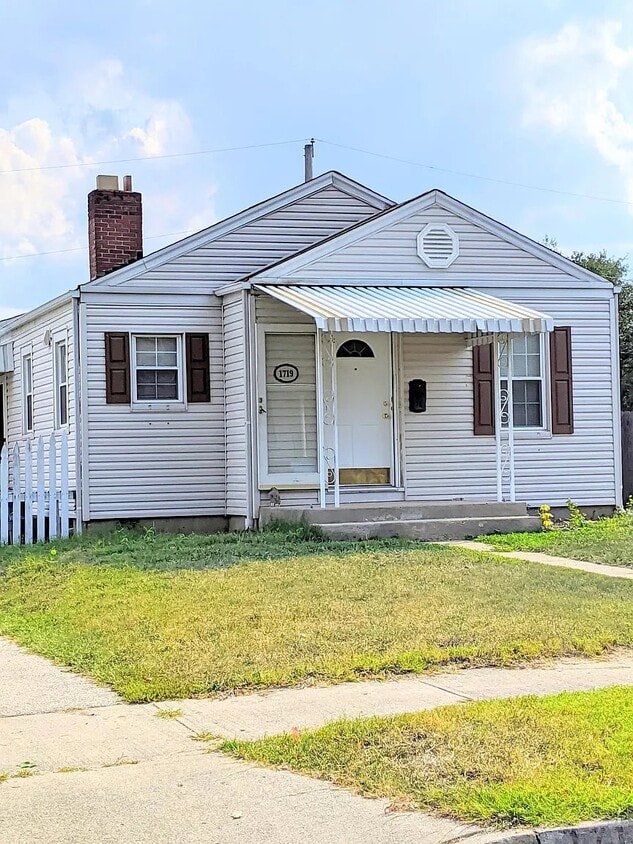 Photo - 1719 Shirley Ave (Hamilton, OH)