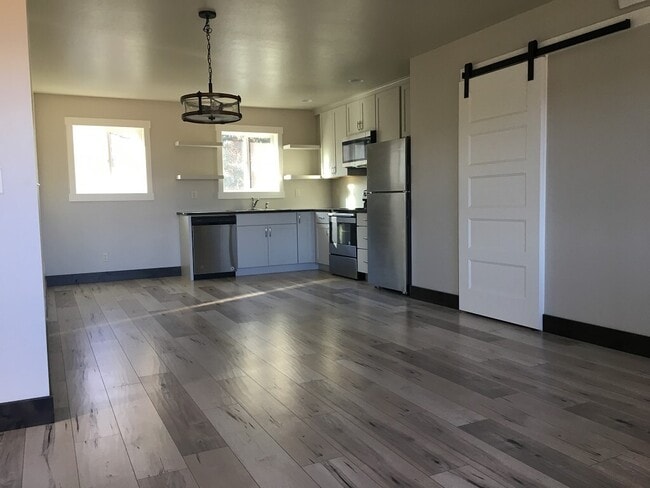 Apartments for Rent with a Walk-In Closet in Bigfork MT | Apartments.com