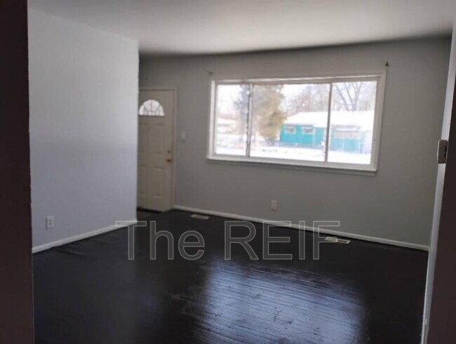 Foto del edificio - 5509 Farmhill Rd