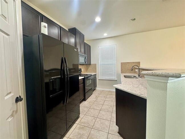 Building Photo - 1181 Dorn