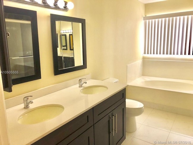 Foto del edificio - 14923 SW 15th St