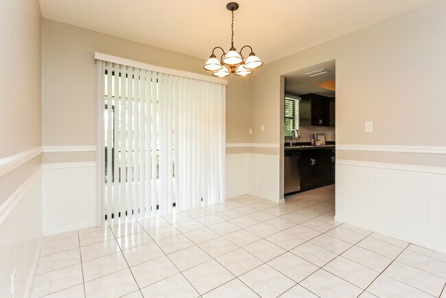 Foto del edificio - 1138 SE 13th St