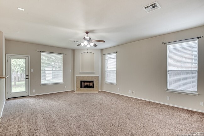 Building Photo - 2637 Gallant Fox Dr