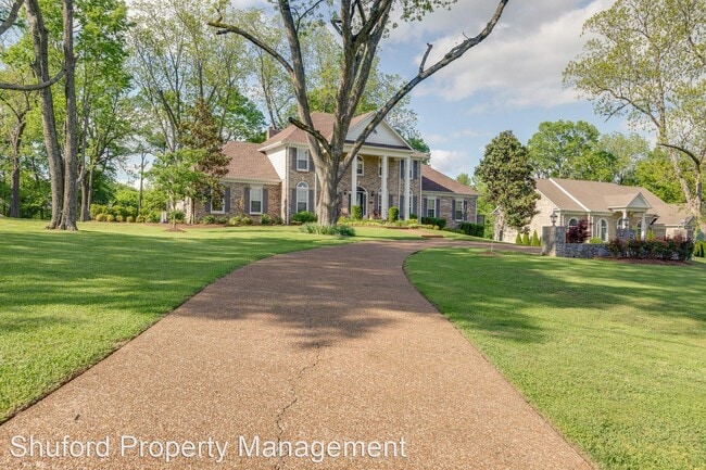 Building Photo - 4 br, 3 bath House - 8232 Wikle Road East