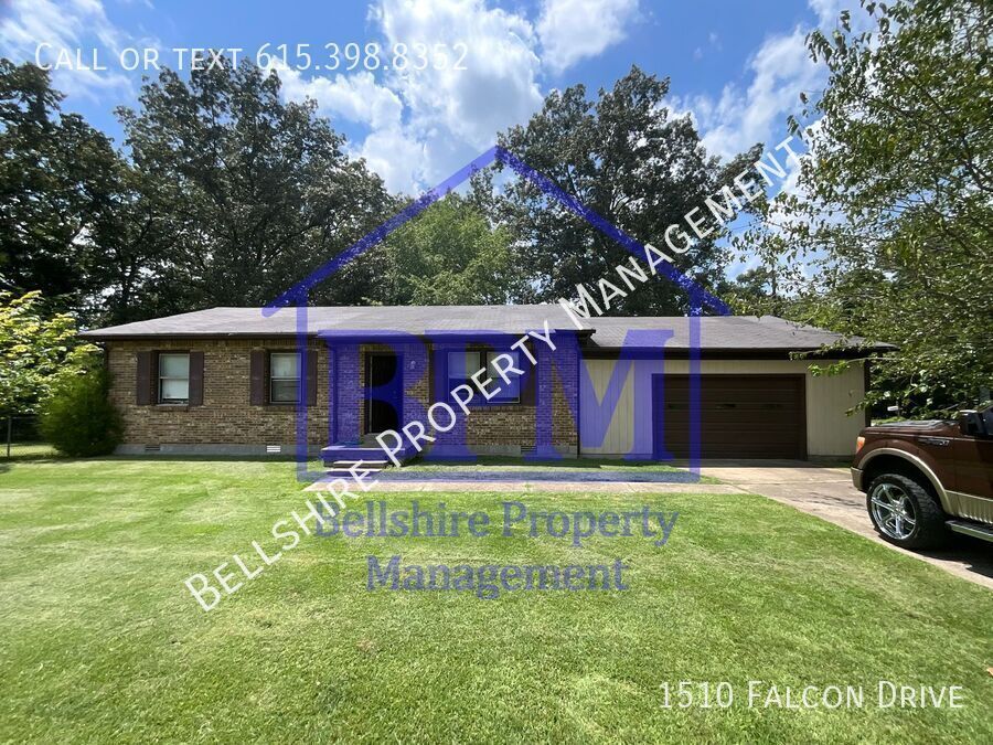 Foto principal - 1510 Falcon Dr