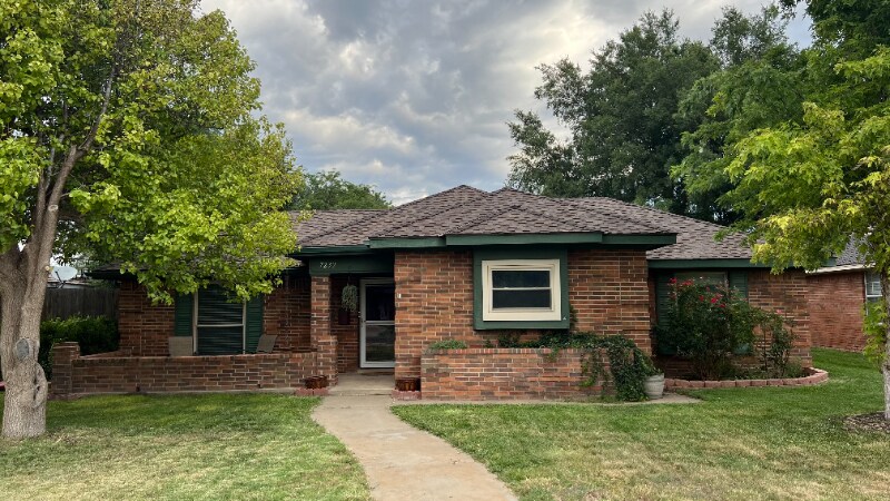Foto principal - 7232 Bayswater Rd