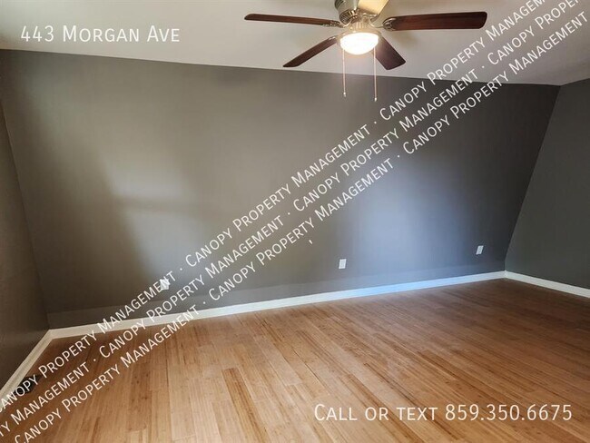 Foto del edificio - 443 Morgan Ave