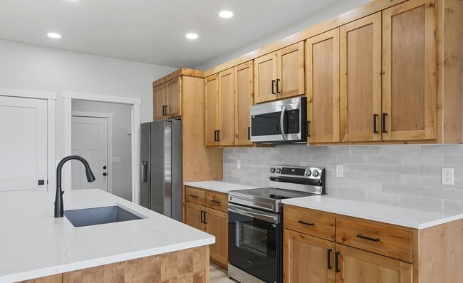 Building Photo - 3426 35th St W