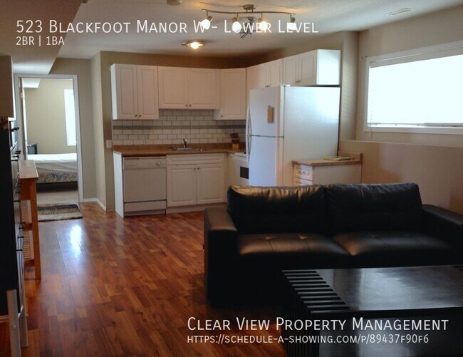 Photo du bâtiment - 2-Bedroom, 1-Bathroom unfurnished Basement Suite with UTILITIES INCLUDED in West Lethbridge