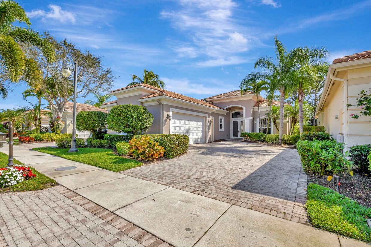 Foto principal - 128 Esperanza Way