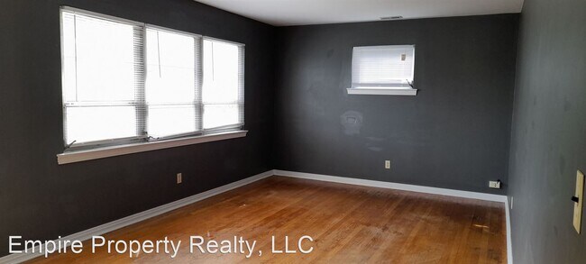 Building Photo - 3 br, 2 bath House - 375 Greens Lake Circle