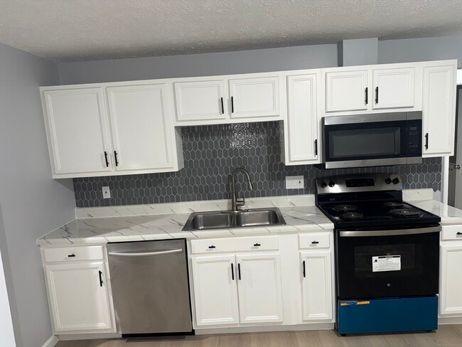 Foto del edificio - 641 Middletown Ave