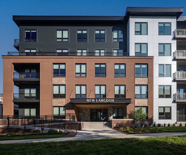 Building Photo - New Langdon