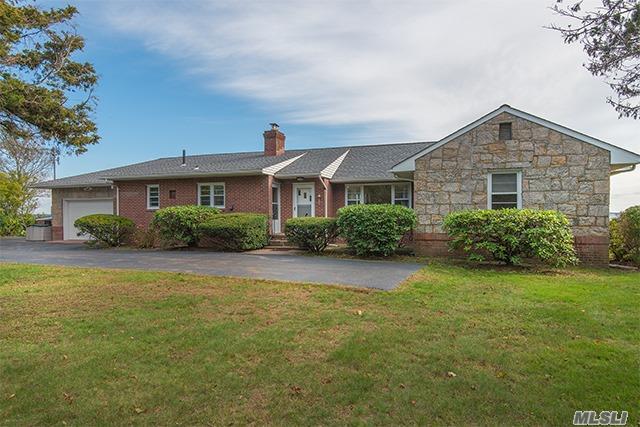 Building Photo - 6050 Peconic Bay Blvd