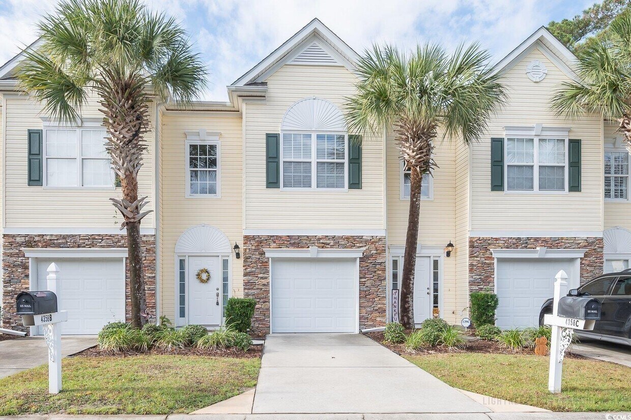 Foto principal - 4358 River Gate Ln