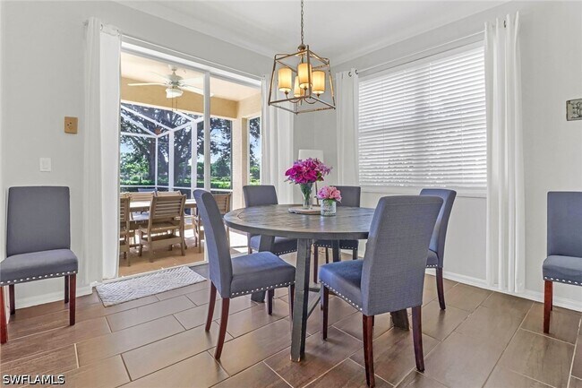 Foto del edificio - 2018 Morning Sun Ln