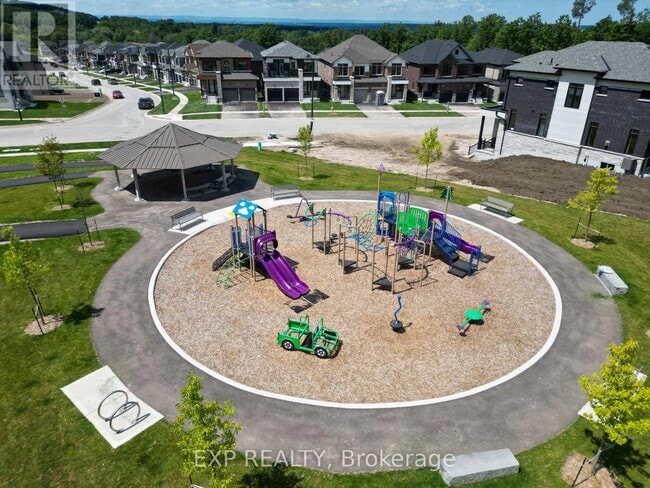 Building Photo - 56 Bearberry Rd