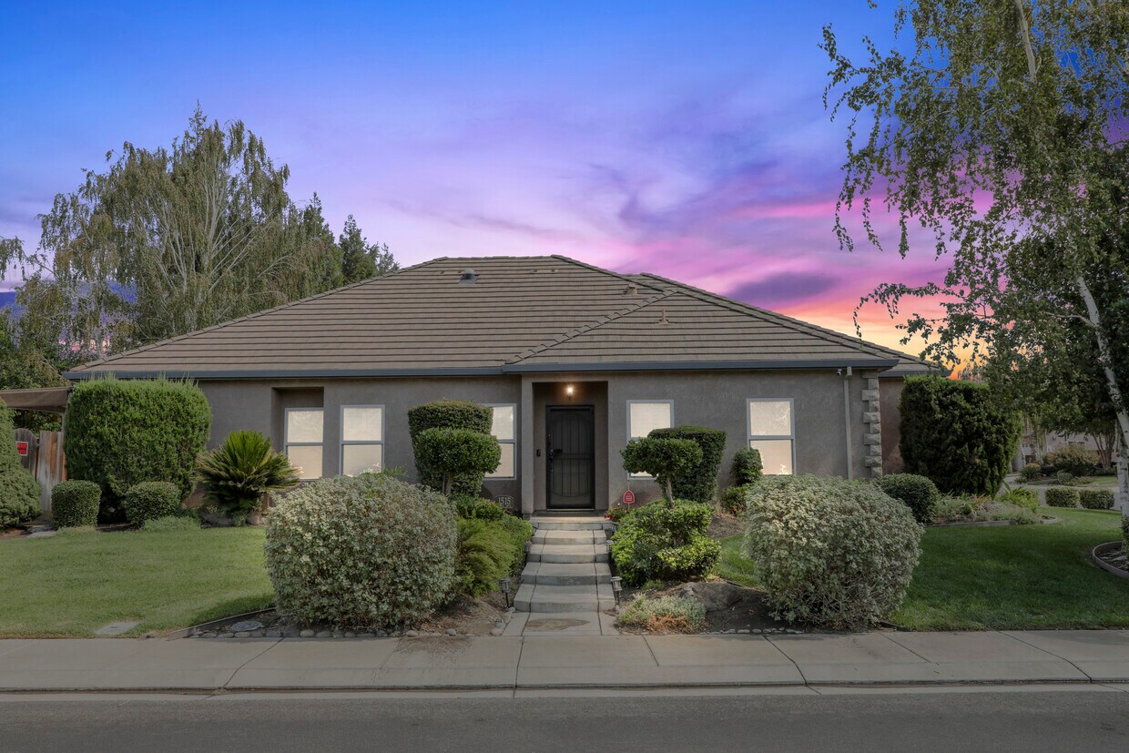1515 Deerpark Dr, Manteca, CA 95336 House Rental in Manteca, CA