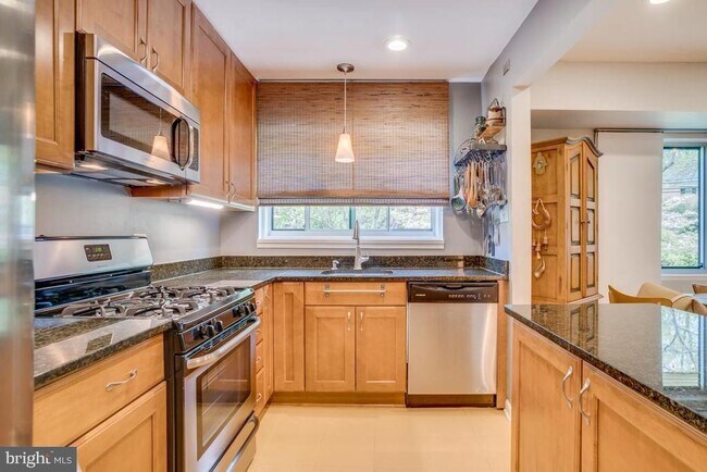 Foto del edificio - 10637 Weymouth St