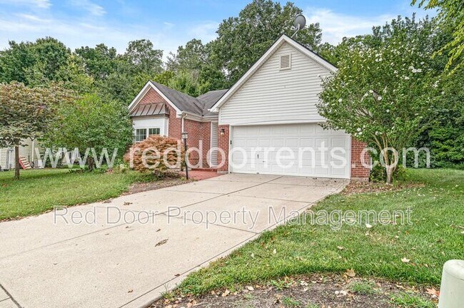 Foto del edificio - 5841 Hornbean Ct