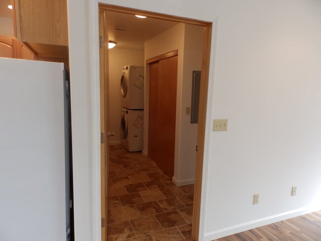 Building Photo - 36246 Irelands Way Cir