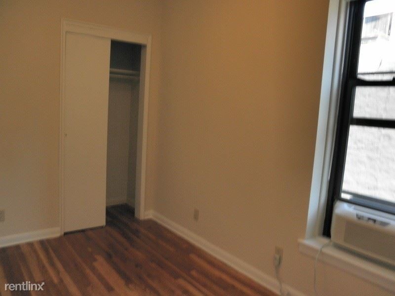 Building Photo - 1497 3rd Ave
