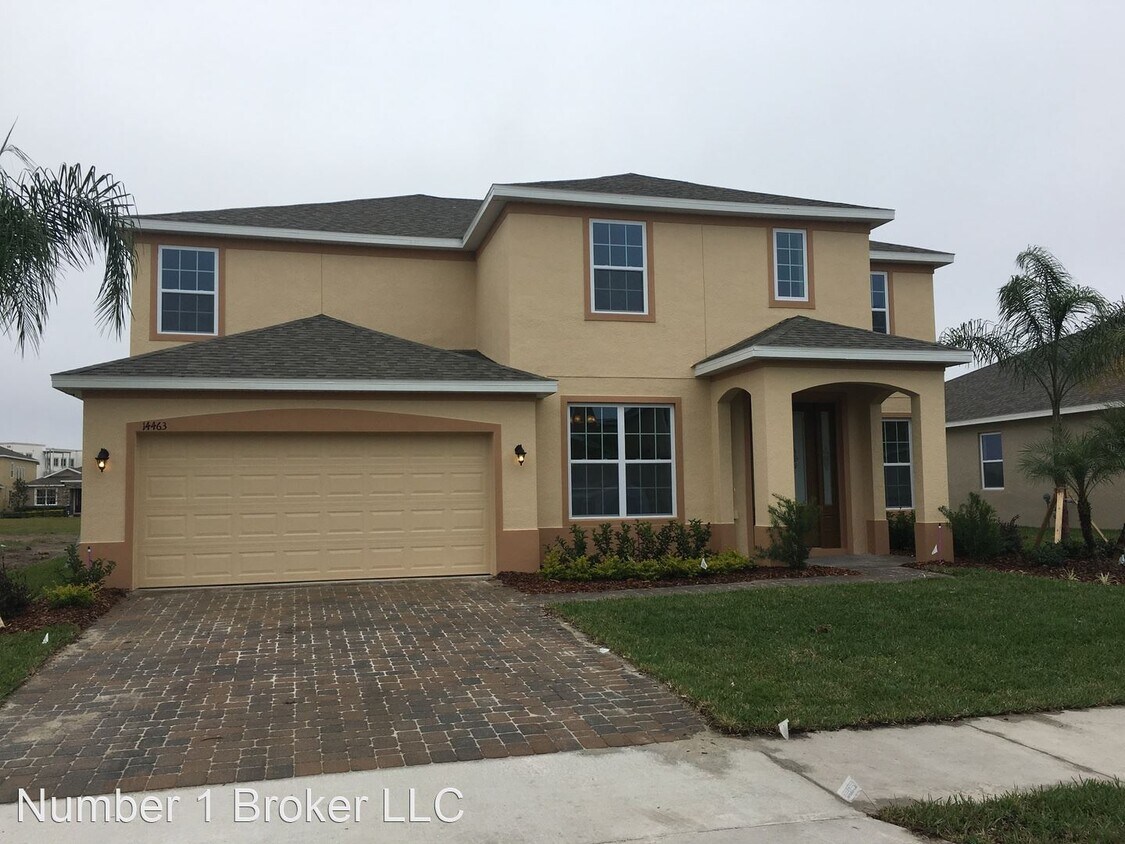 4 br, 3.5 bath House 14463 Breakwater Way House Rental in Winter