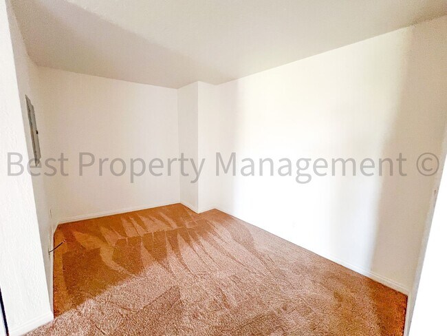 Foto del edificio - Private 1 Bedroom Condo Close to Downtown ...