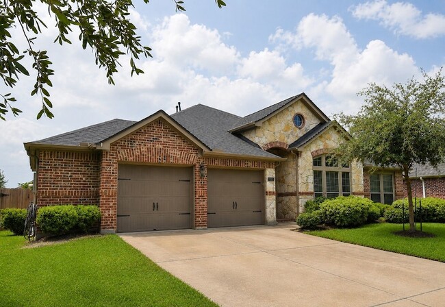 Photo - 13611 Summer Cloud Lane Unit House