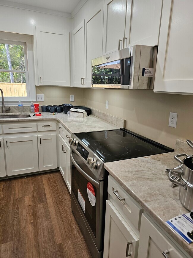 Foto del edificio - 218 Woodhaven Ct