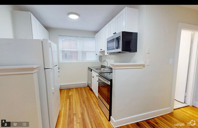 Building Photo - 401 Highland Ave