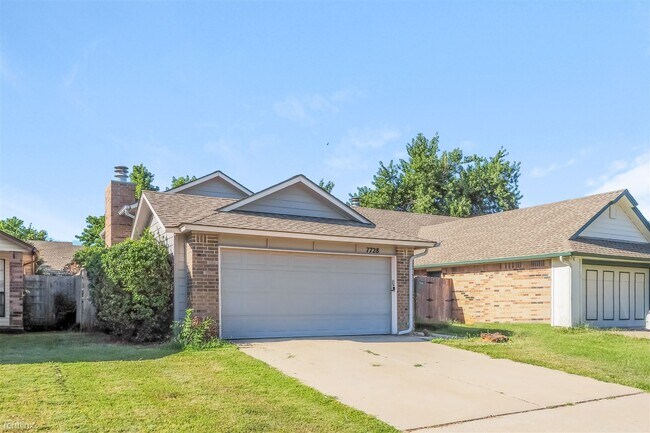 Building Photo - 3 br, 2 bath House - 7728 Doris Dr