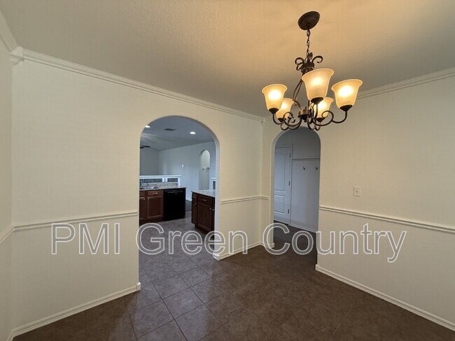 Foto del edificio - 4040 W 105th St S