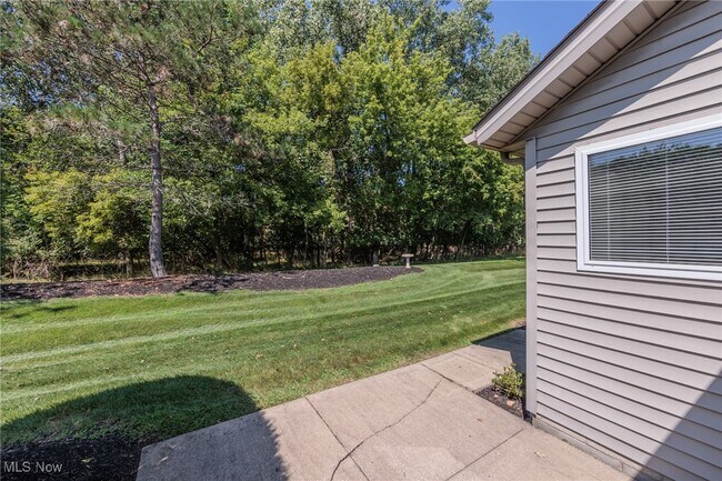 Foto del edificio - 1151 N Jefferson St