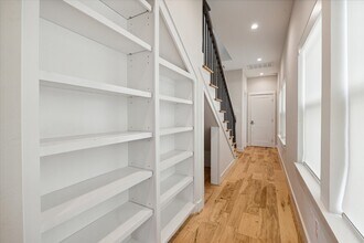 Building Photo - 4209 Billingsley St