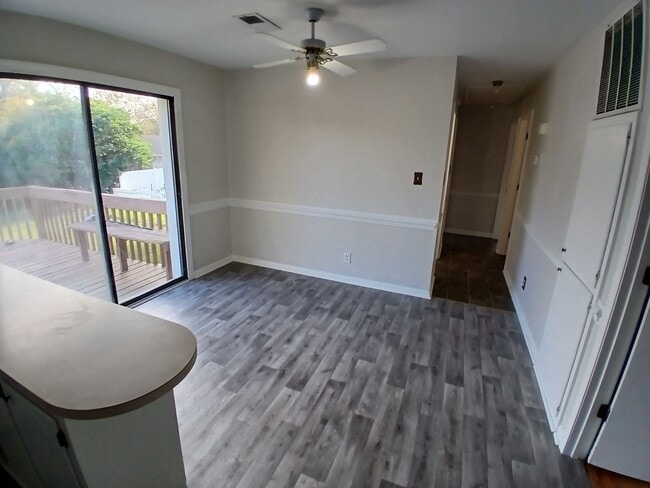 Foto del edificio - Ranch home near downtown Clayton