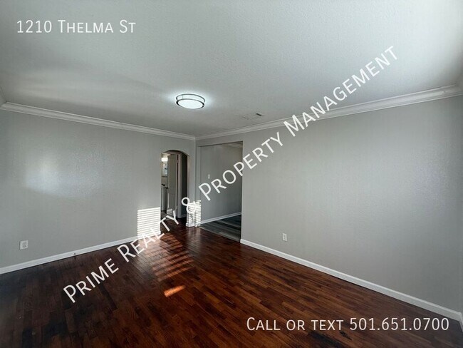 Building Photo - 1210 Thelma St