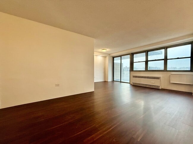 Building Photo - 820 Colgate Ave